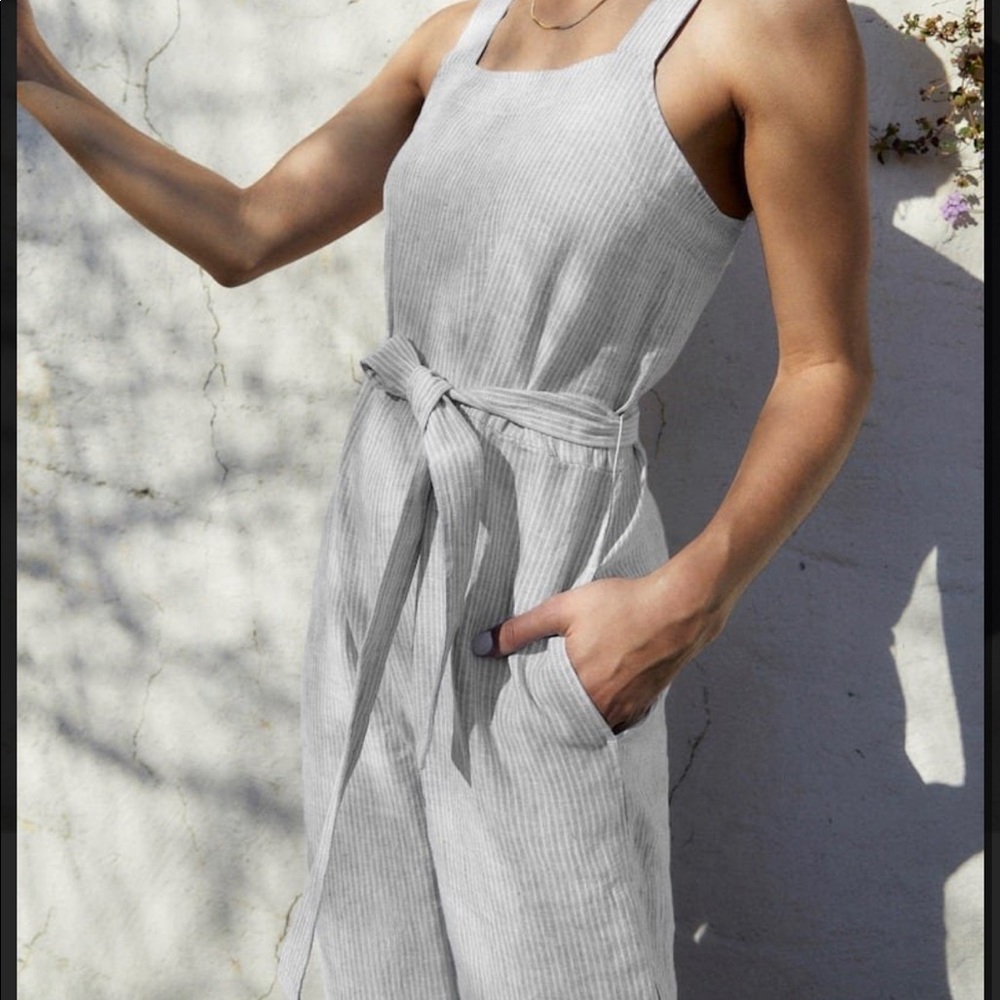 Linen square neck jumpsuit